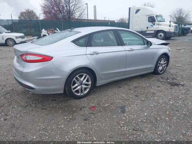 3FA6P0H72FR148978 Ford FUSION SE
