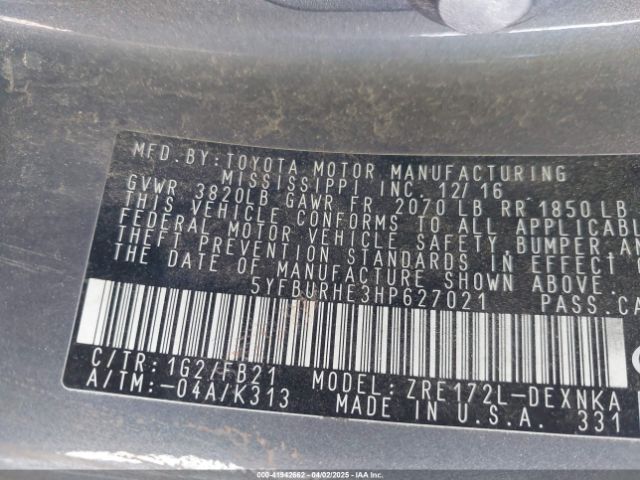 5YFBURHE3HP627021 Toyota COROLLA LE
