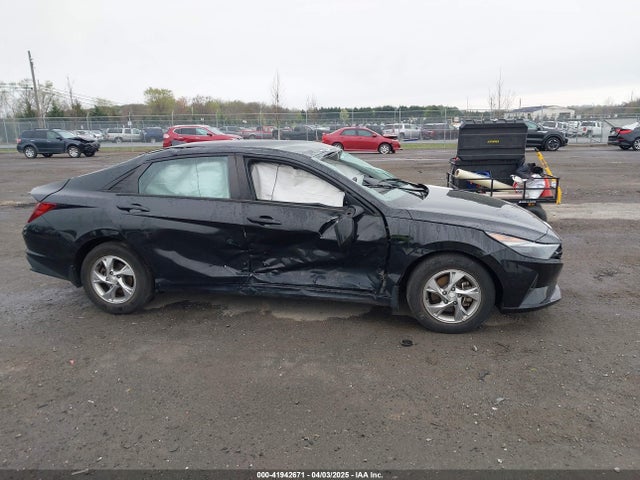 5NPLL4AG7NH072024 Hyundai ELANTRA SE