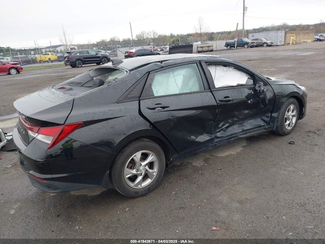 5NPLL4AG7NH072024 Hyundai ELANTRA SE
