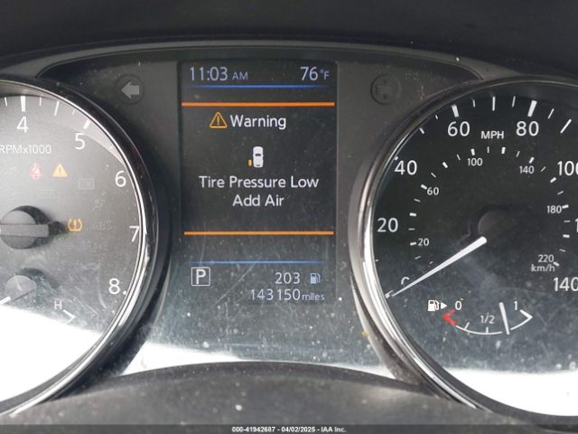 JN8AT2MT2JW459982 Nissan Rogue Sl