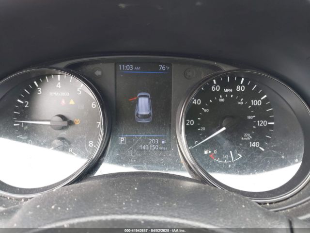 JN8AT2MT2JW459982 Nissan Rogue Sl