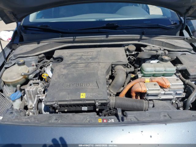 KMHC65LC4KU162428 Hyundai Ioniq Hybrid Blue