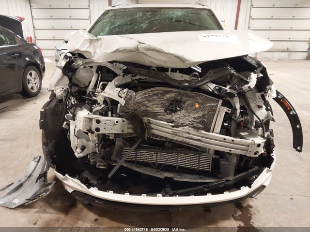KL4AMGSL3SB015201 Buick Encore Gx Avenir Awd