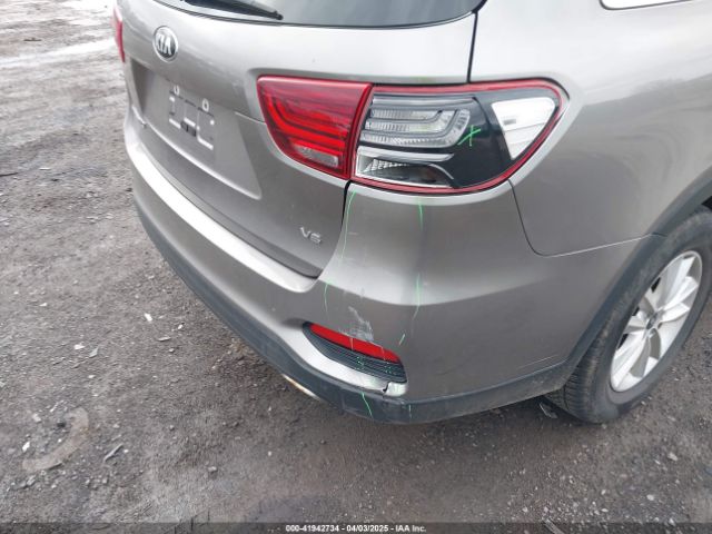 5XYPGDA50KG442740 KIA Sorento 3.3l Lx
