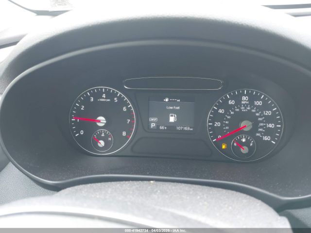 5XYPGDA50KG442740 KIA Sorento 3.3l Lx