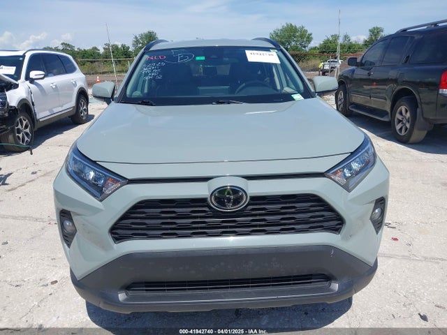 2T3W1RFV2MW146139 Toyota Rav4 Xle