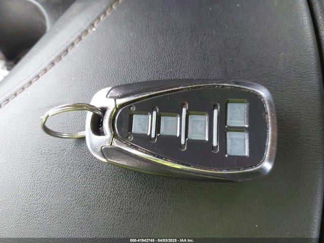 1G1FB1RS6G0135906 Chevrolet Camaro 1lt