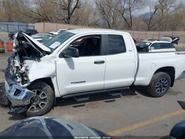 5TFUM5F10EX054285 Toyota Tundra Sr 4.6l V8