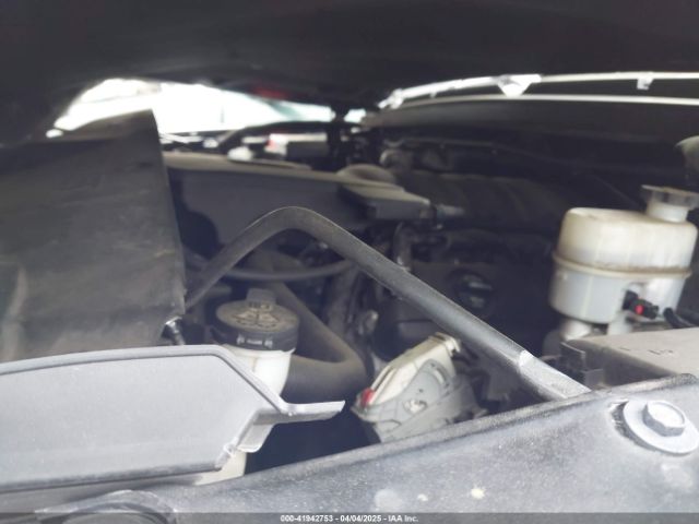 1GNSKHKC0KR368886 Chevrolet Suburban Lt