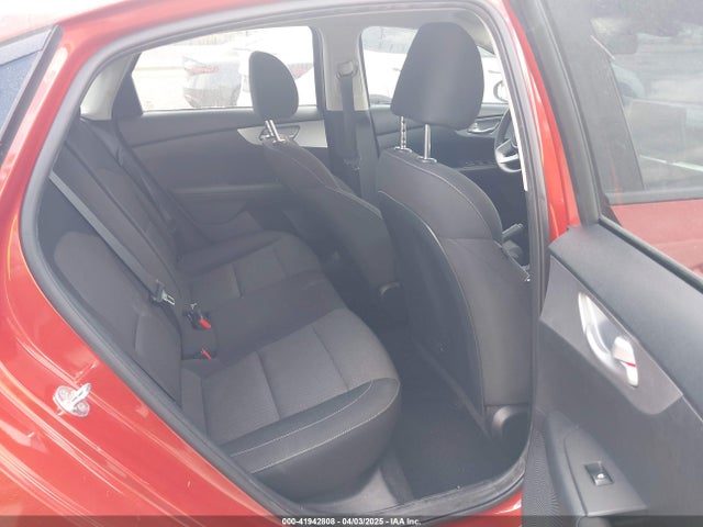 3KPF24AD2PE509392 KIA Forte Lxs