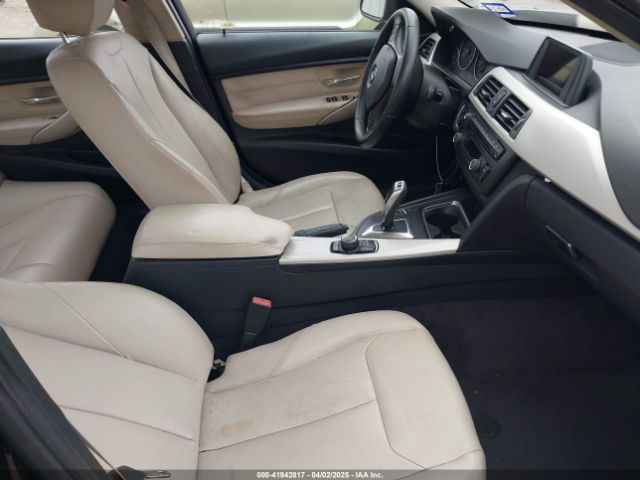 WBA3C3G59FNT52199 BMW 320i Xdrive