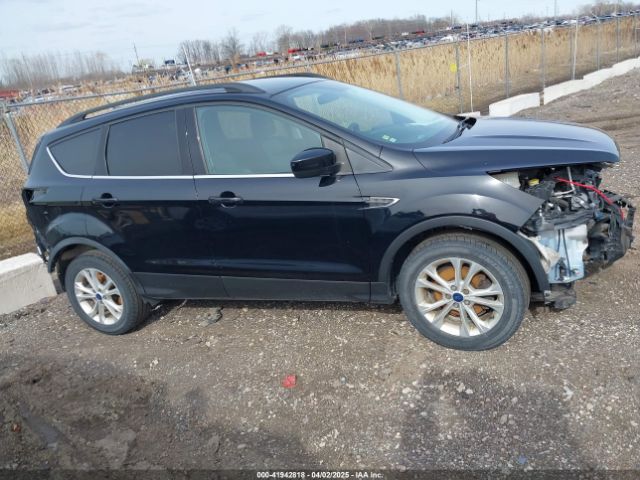 1FMCU0GD6HUC22567 Ford ESCAPE SE