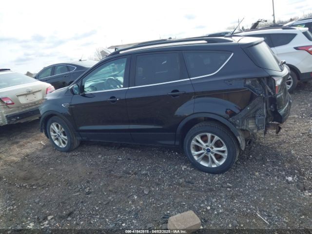 1FMCU0GD6HUC22567 Ford ESCAPE SE