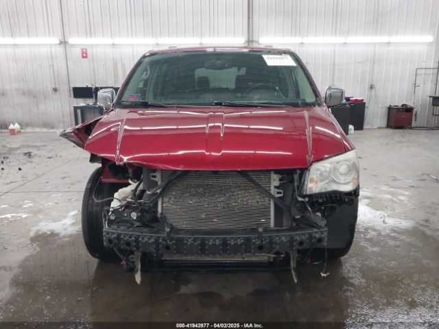 2C4RC1GG2ER453993 Chrysler Town & Country Limited