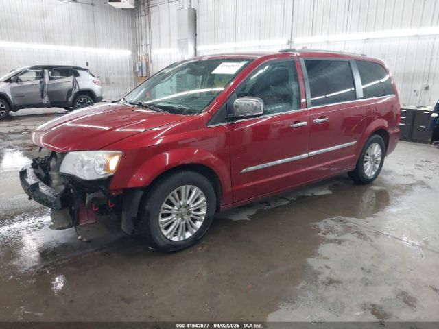 2C4RC1GG2ER453993 Chrysler Town & Country Limited