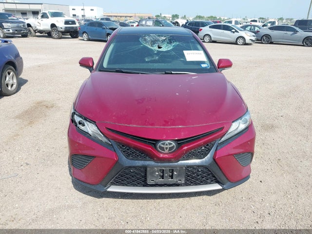 4T1B61HK5JU598398 Toyota CAMRY XSE