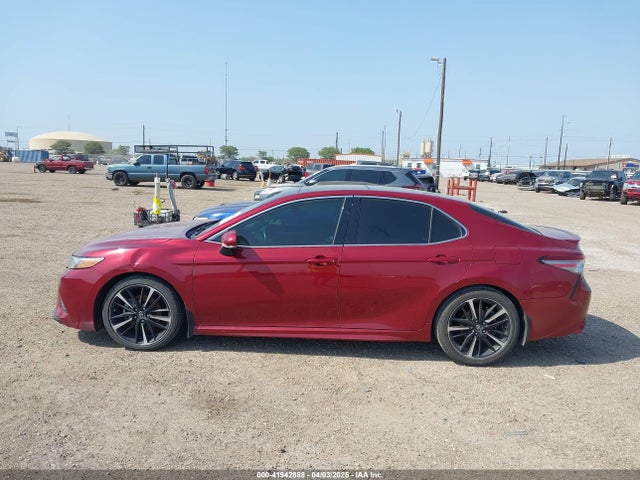 4T1B61HK5JU598398 Toyota CAMRY XSE