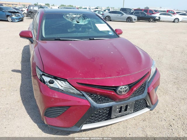 4T1B61HK5JU598398 Toyota CAMRY XSE