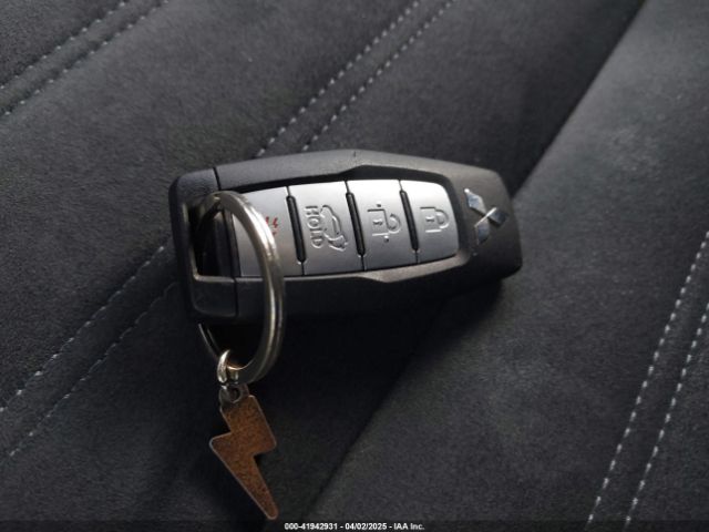 2022 MITSUBISHI OUTLANDER JA4J3UA86NZ018099 Photo 10