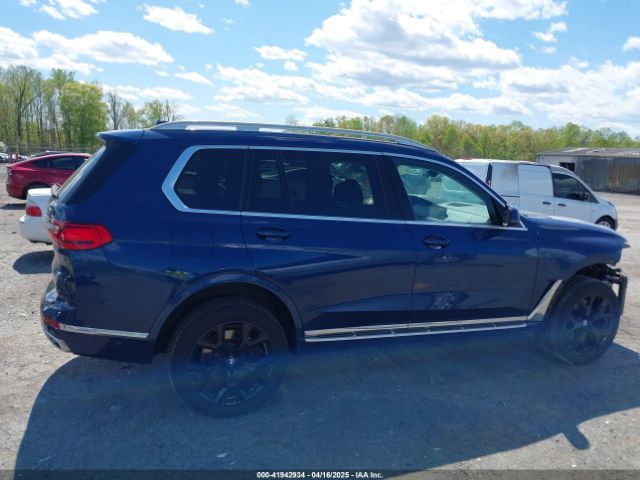 5UXCW2C56KL083870 BMW X7 Xdrive40i