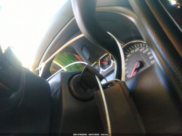 1GCVKREH4EZ148979 Chevrolet Silverado 1500 1lt
