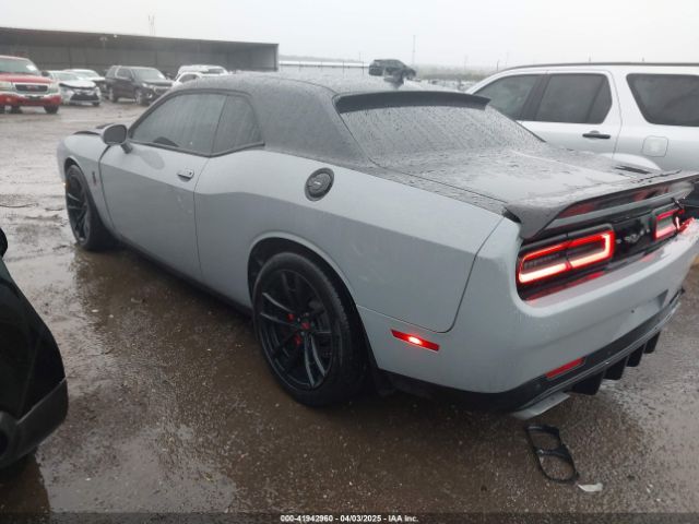 2021 DODGE CHALLENGER 2C3CDZFJ4MH556033 Photo 2