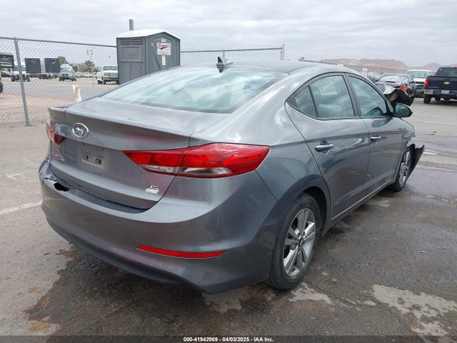 5NPD84LF6JH239753 Hyundai ELANTRA SEL