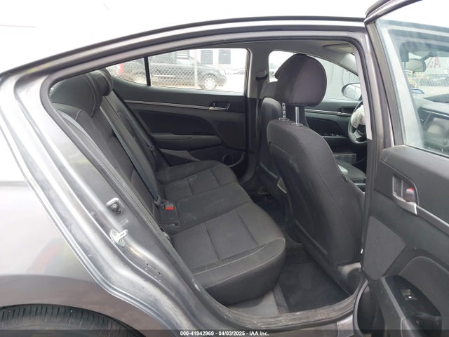 5NPD84LF6JH239753 Hyundai ELANTRA SEL