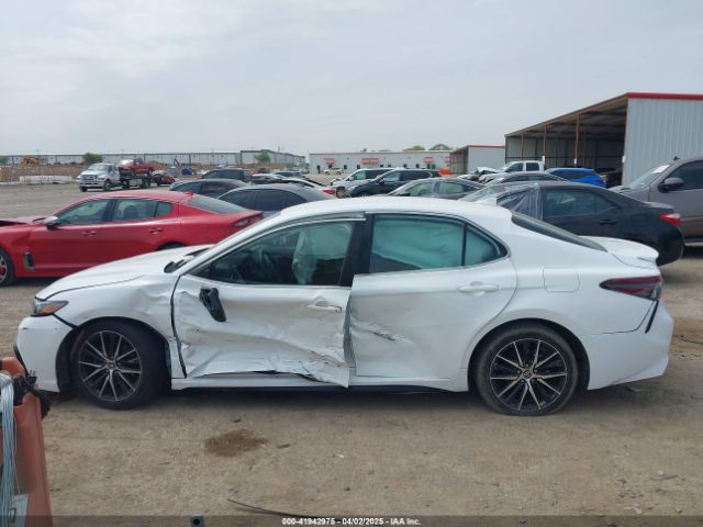 4T1G11AK5MU469127 Toyota CAMRY SE