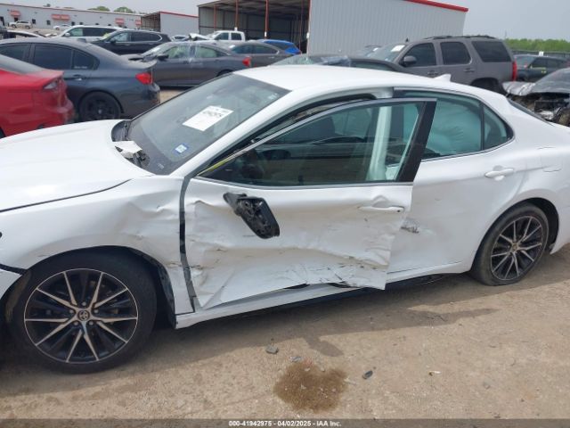 4T1G11AK5MU469127 Toyota CAMRY SE