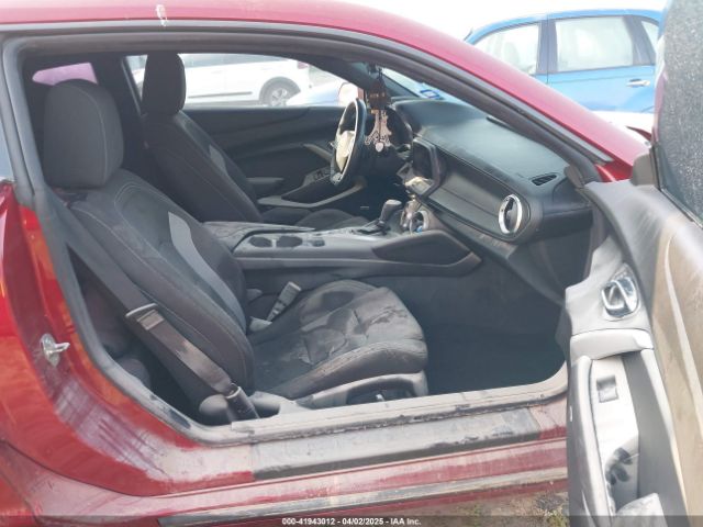 2021 CHEVROLET CAMARO 1G1FB1RX1M0121709 Photo 4