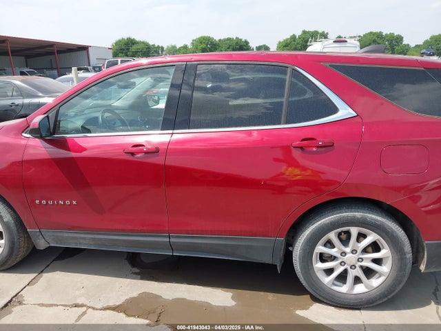 3GNAXJEV6JL114719 Chevrolet EQUINOX LT