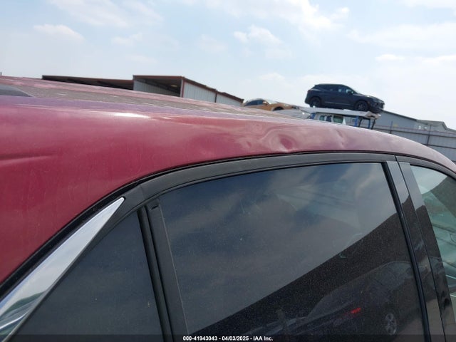 3GNAXJEV6JL114719 Chevrolet EQUINOX LT