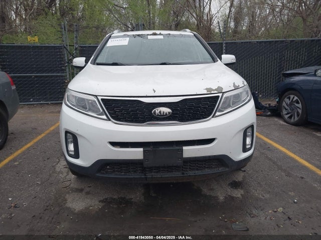 5XYKT4A63EG432500 KIA SORENTO LX