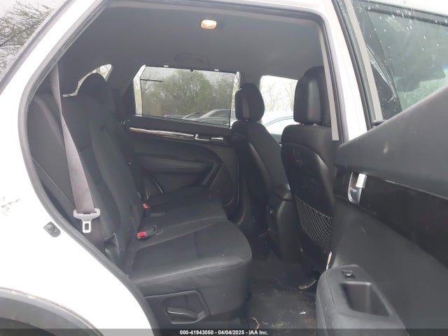 5XYKT4A63EG432500 KIA SORENTO LX