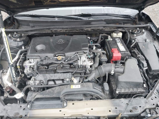 4T1B11HK6JU057181 Toyota CAMRY LE