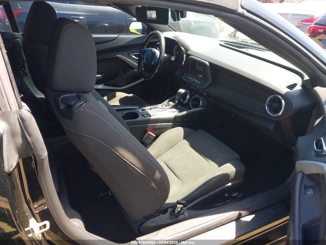 1G1FB3DS3K0144784 Chevrolet Camaro 1lt