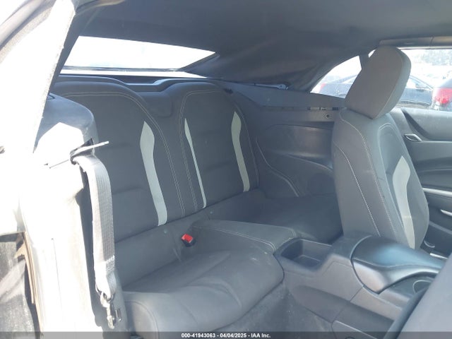 1G1FB3DS3K0144784 Chevrolet Camaro 1lt