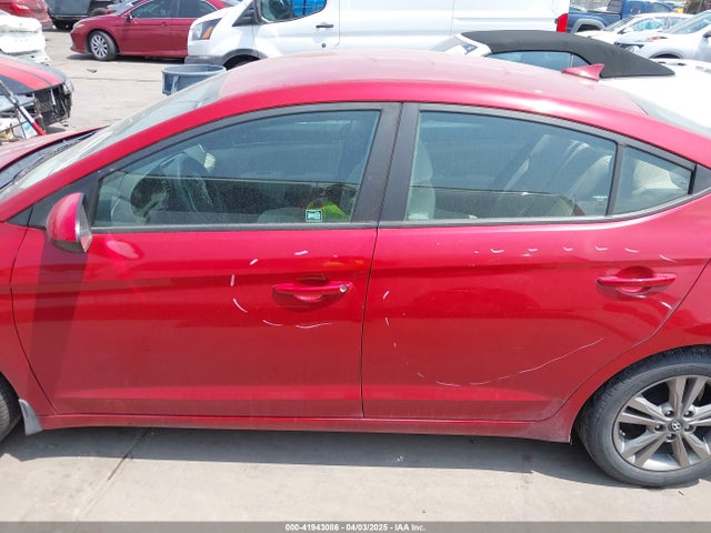 KMHD84LF9HU424259 Hyundai ELANTRA SE
