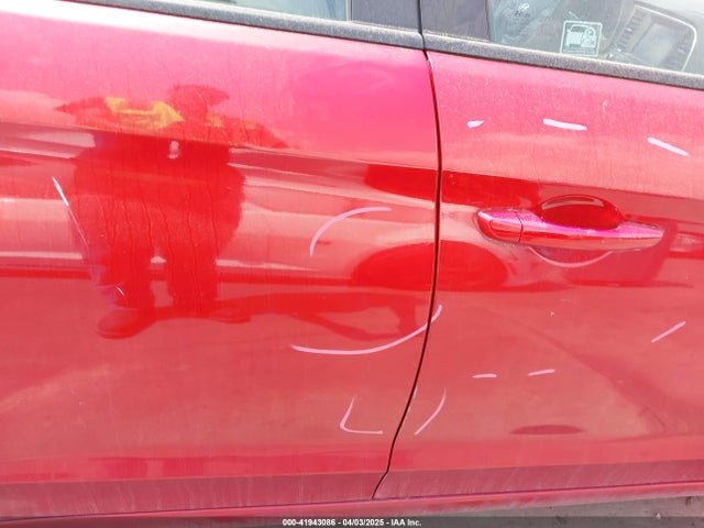 KMHD84LF9HU424259 Hyundai ELANTRA SE