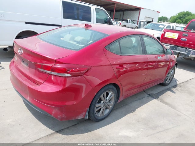 KMHD84LF9HU424259 Hyundai ELANTRA SE