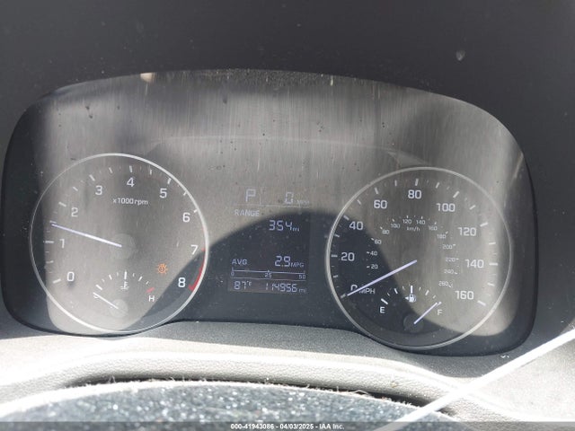 KMHD84LF9HU424259 Hyundai ELANTRA SE