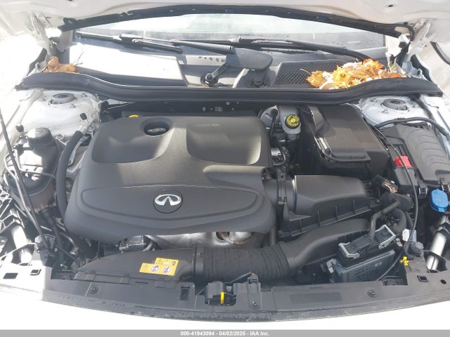 SJKCH5CP8HA035626 Infiniti Qx30 Luxury/premium/sport