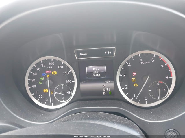 SJKCH5CP8HA035626 Infiniti Qx30 Luxury/premium/sport