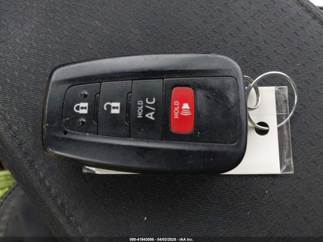 JTDKAMFP2M3165859 Toyota Prius Prime Le