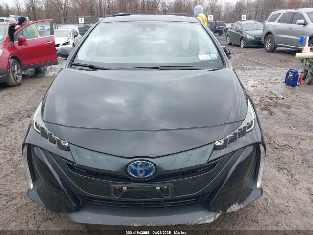 JTDKAMFP2M3165859 Toyota Prius Prime Le
