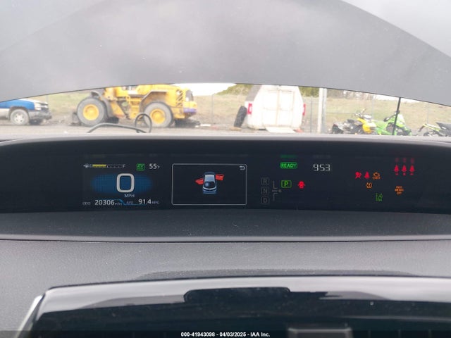JTDKAMFP2M3165859 Toyota Prius Prime Le