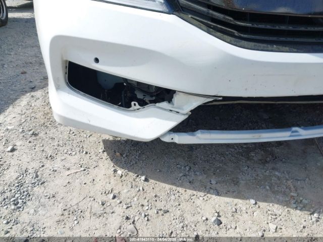 1HGCR3F97HA026757 Honda Accord Touring V6