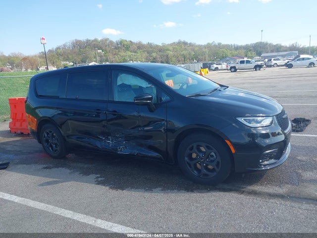 2C4RC1S74NR101568 Chrysler Pacifica Hybrid Limited